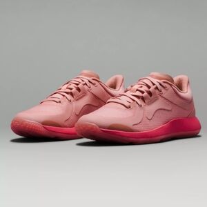 Nike Women's Pink Sneakers